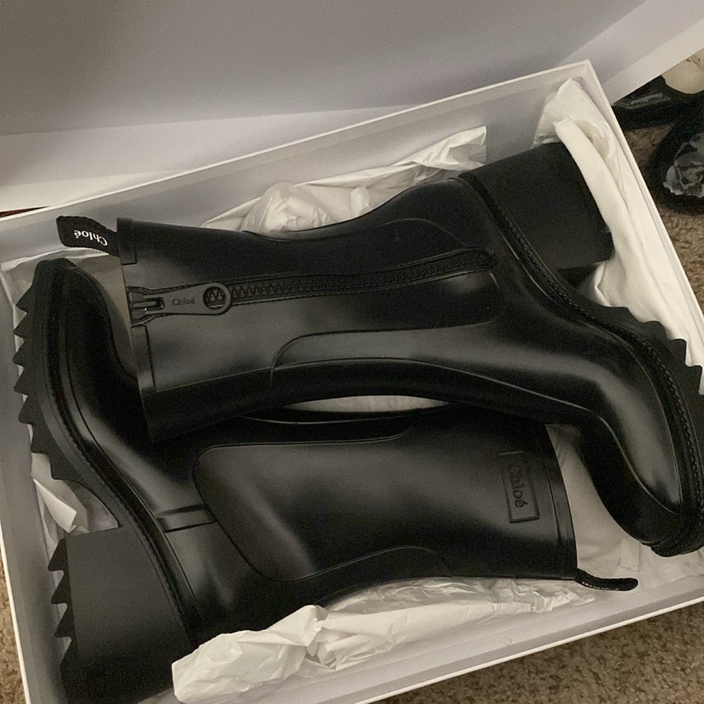 Black Chloe Betty Boots